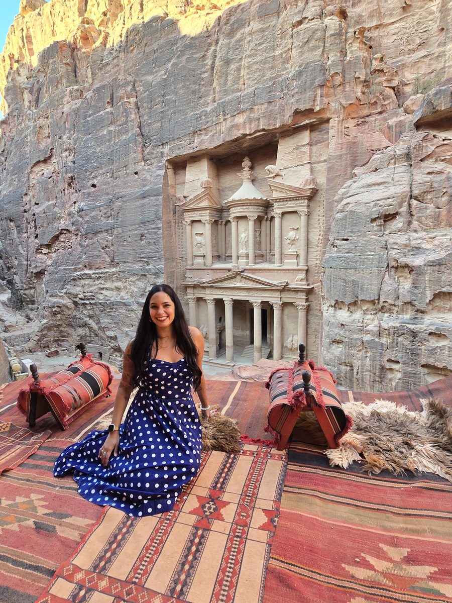 Leni in front of the Treasury at Petra